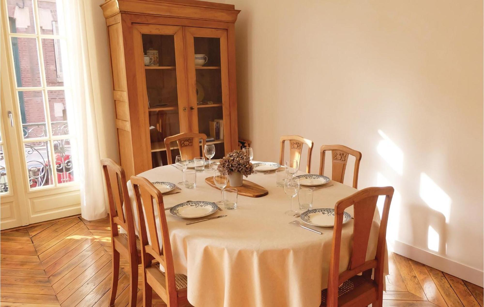 2 Bedroom Awesome Apartment In Mers-Les-Bains Dış mekan fotoğraf